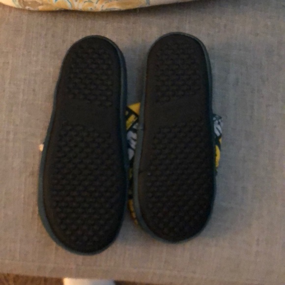 Green Bay Packers slippers - Picture 2 of 3